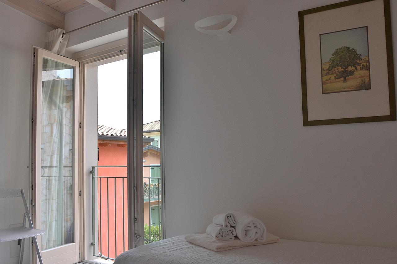Residenza Alle Torri With Pool Torri del Benaco Kültér fotó